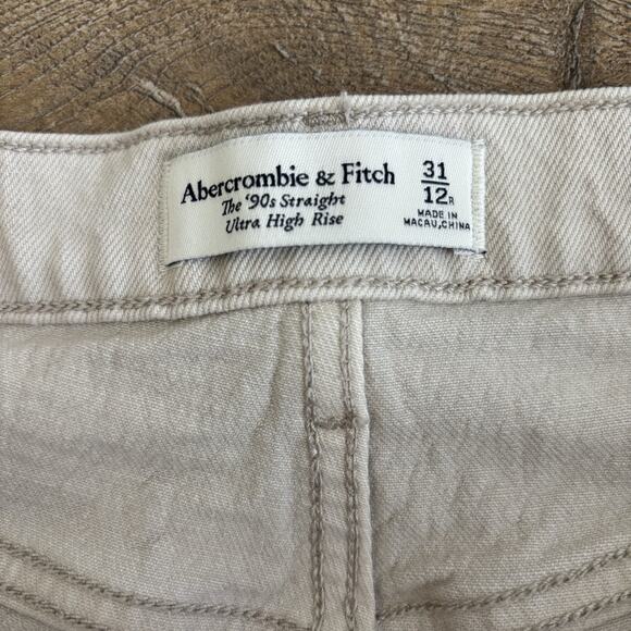Abercrombie and Fitch Women's Size 12/31 Jeans 90s Straight Raw Edge Capri White - Picture 5 of 14